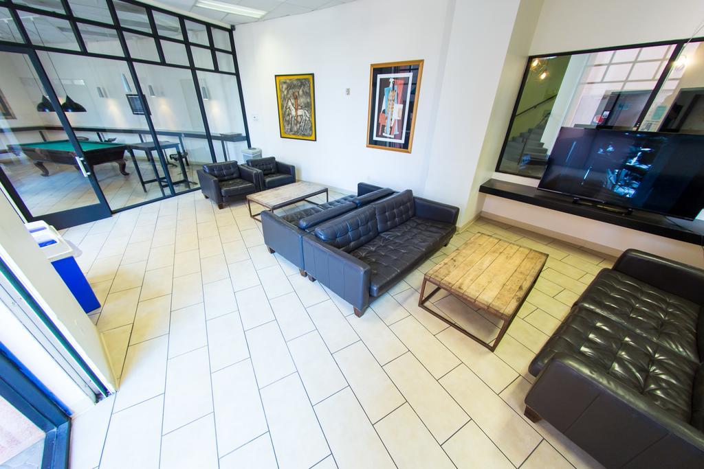 Vantaggio Suites 圣地亚哥 外观 照片