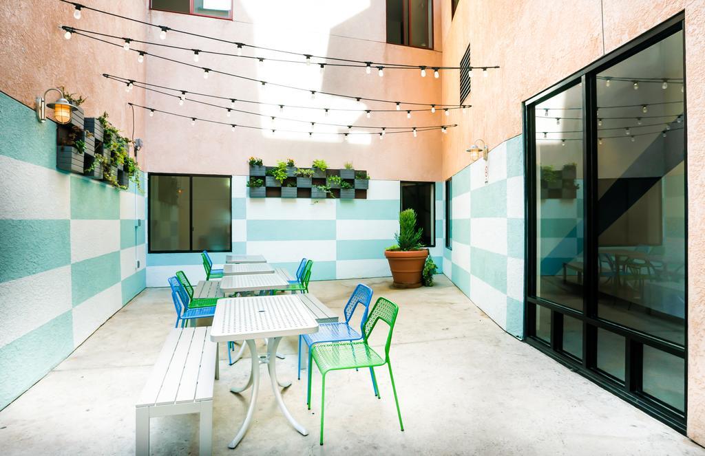 Vantaggio Suites 圣地亚哥 外观 照片